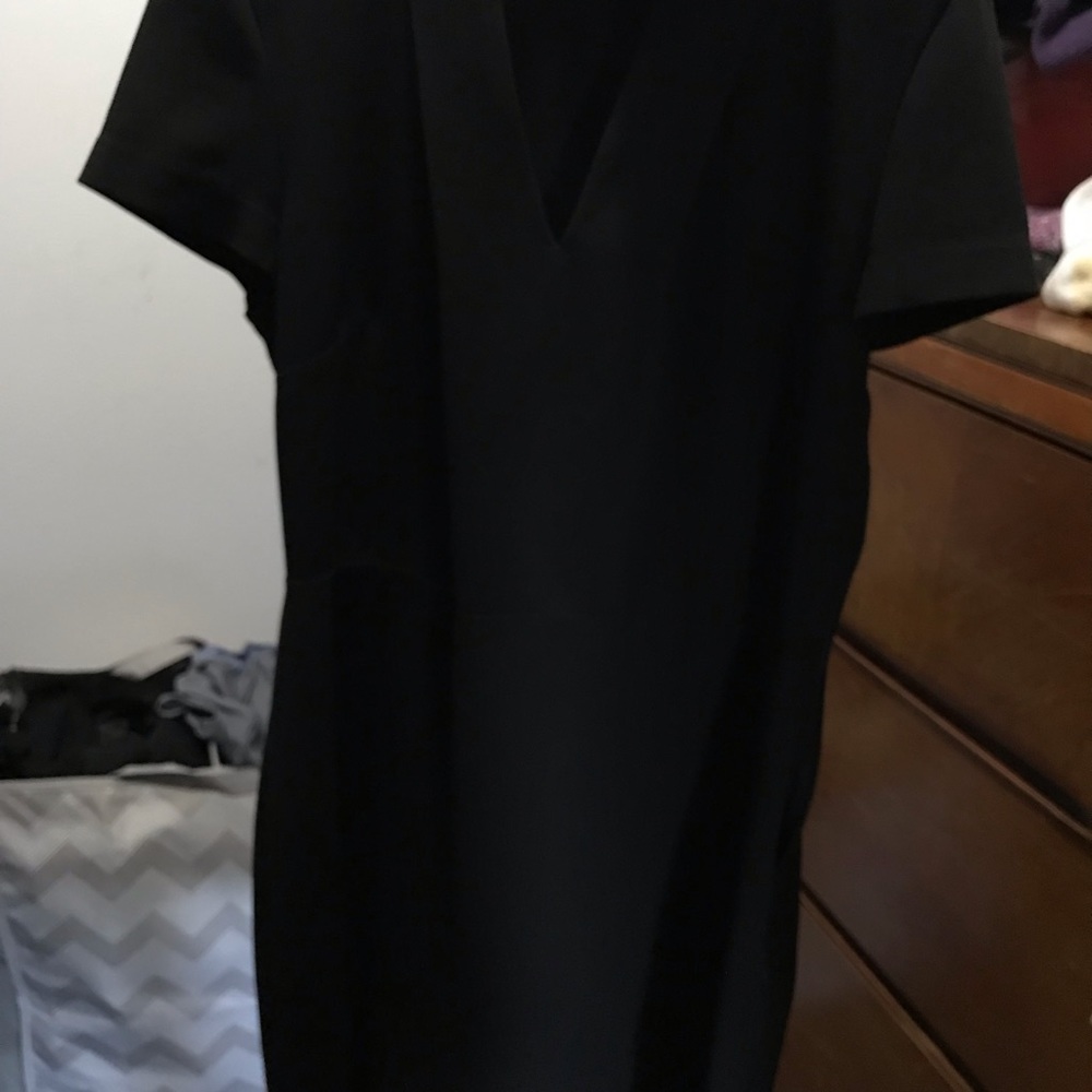 Banana republic v-neck sheath dress